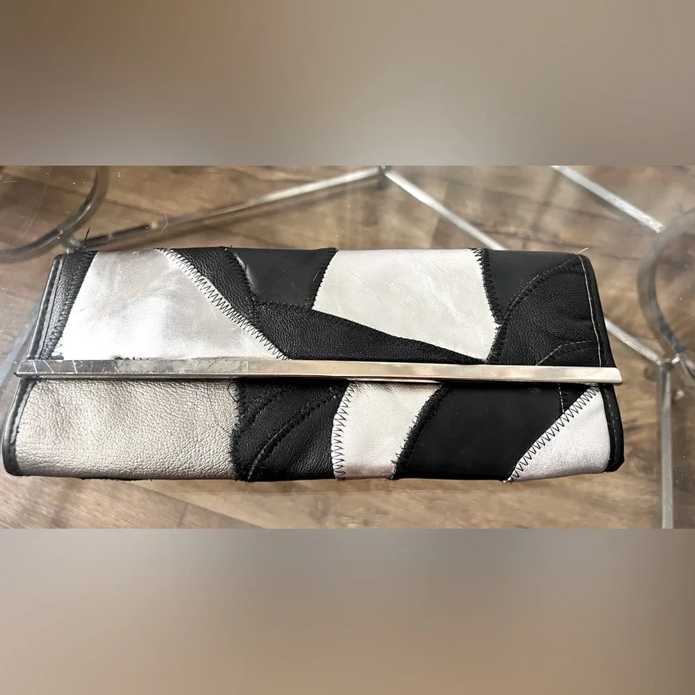 Genuine leather evening bag - Picture 1 of 3